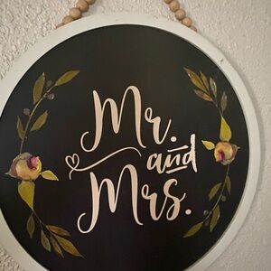 Charming Black and White 'Mr. and Mrs.' Wall Decor